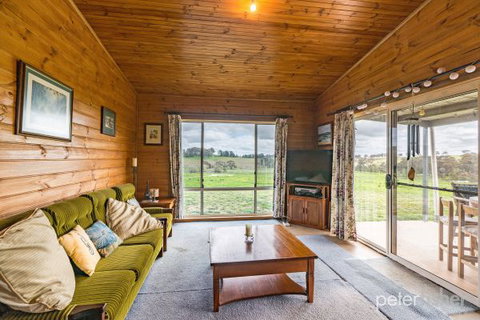 Gunya - Accommodation Coffs Harbour 2