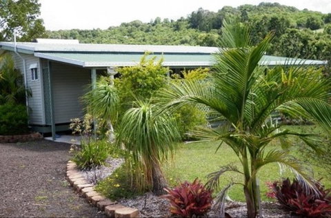 Halls Country Cottages - Accommodation Coffs Harbour 0