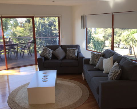 Point Break Binalong - Accommodation Coffs Harbour 2