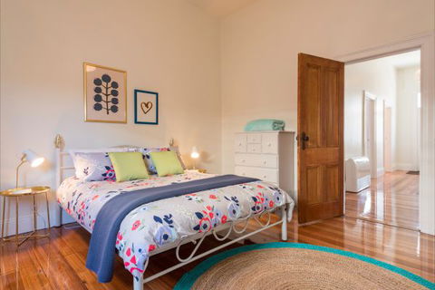 Rosie's House At Wynyard - Accommodation Coffs Harbour 2