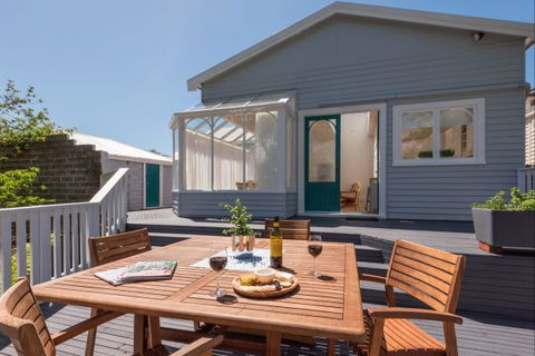 Rosie's House At Wynyard - Accommodation Coffs Harbour 3