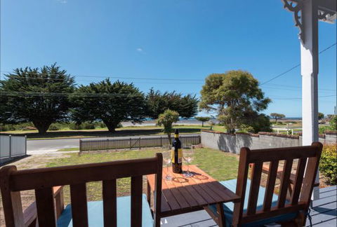 Rosie's House At Wynyard - Accommodation Coffs Harbour 8