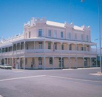 Rose Hotel - Accommodation Coffs Harbour