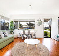 Sun Shack at  Culburra - Accommodation Coffs Harbour