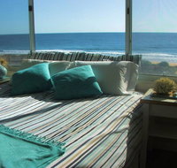 The Beach House Culburra - Accommodation Coffs Harbour