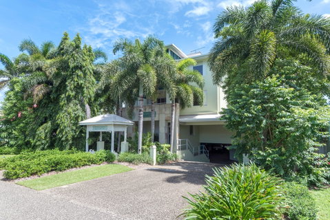 @ Verandahs Boutique Apartments - Accommodation Coffs Harbour 3