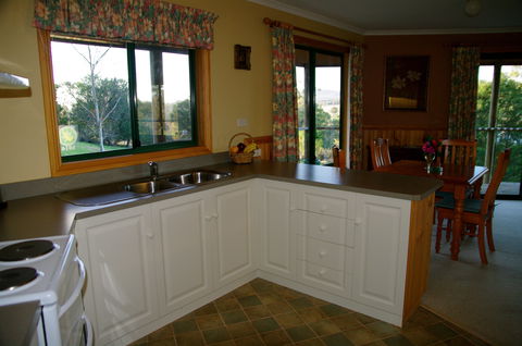 Viewenmore Villa Bed & Breakfast - Accommodation Coffs Harbour 2