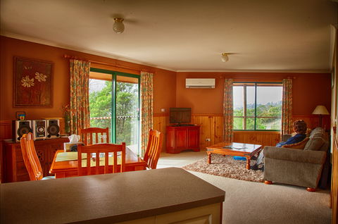 Viewenmore Villa Bed & Breakfast - Accommodation Coffs Harbour 3