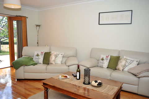 Casolare Guest House At Politini Vineyard - Accommodation Coffs Harbour 2