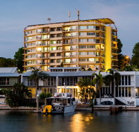 Cullen Bay Resorts - Accommodation Coffs Harbour