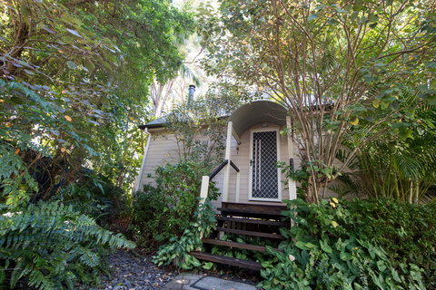Curious Cottages - Accommodation Coffs Harbour 5
