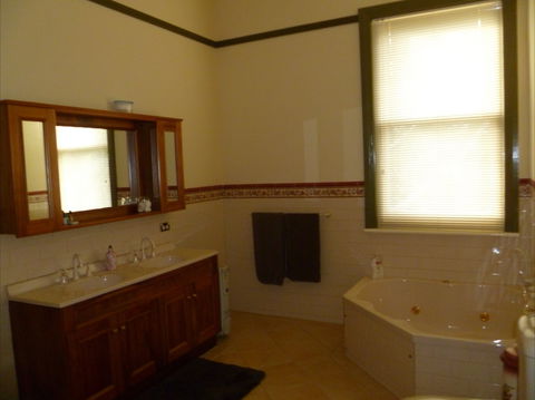 Donalea Bed & Breakfast Tasmania - Accommodation Coffs Harbour 4