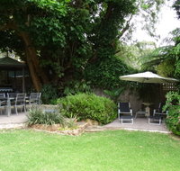 Edge of the Forest Motel and Cottage - Accommodation Coffs Harbour