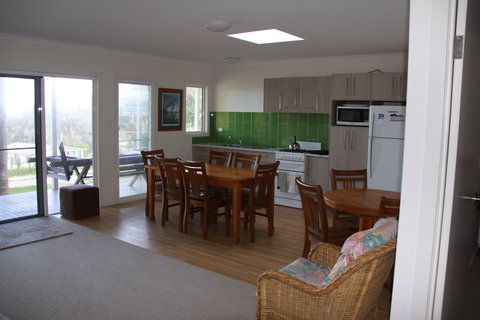 Fraser View - Accommodation Coffs Harbour 1