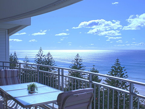 Indigo Blue Beachfront Holiday Apartments - Accommodation Coffs Harbour 0