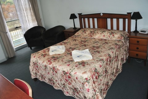 Miranda Lodge - Accommodation Coffs Harbour 0