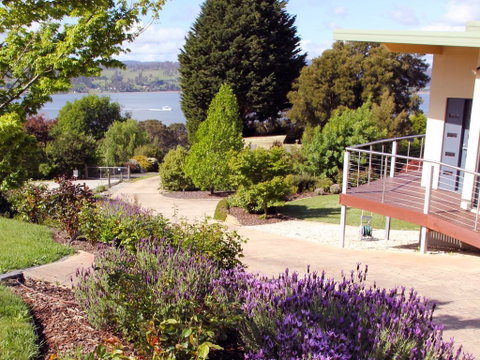 Outlook BnB - Accommodation Coffs Harbour 2