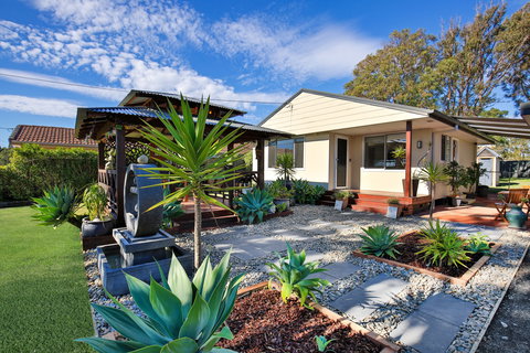 Pagoda At Culburra - Accommodation Coffs Harbour 9
