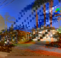 Paruna Motel - Accommodation Coffs Harbour