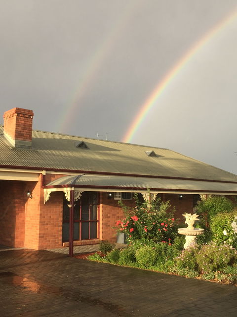 Philadelphia Motor Inn - Accommodation Coffs Harbour 4