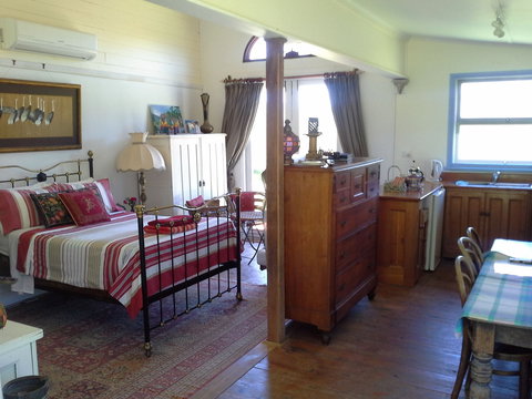 Runnymeade Studio B&B - Accommodation Coffs Harbour 2
