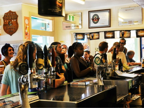 The Eltham Hotel - Accommodation Coffs Harbour 2