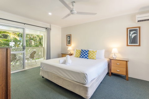 Tropical Nites Holiday Townhouses - Accommodation Coffs Harbour 2