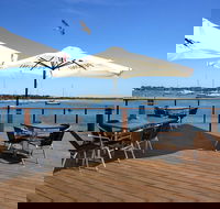 Waters Edge Port Macquarie - Accommodation Coffs Harbour