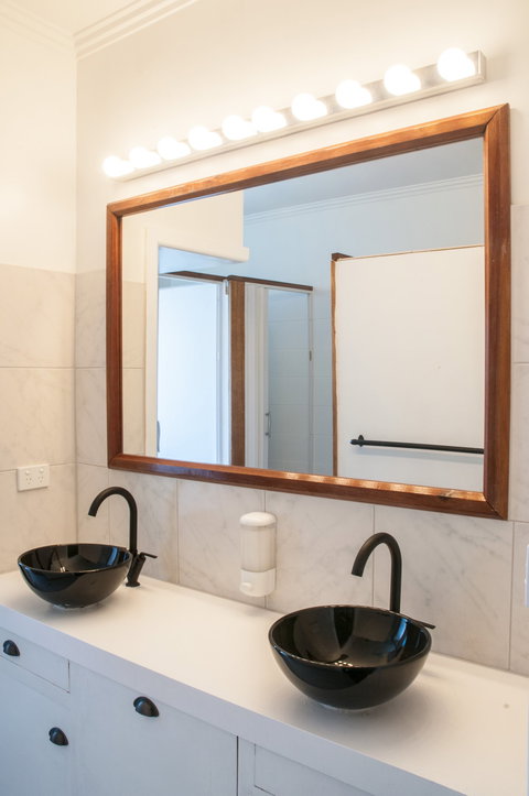 Bairnsdale Workers Accommodation - Accommodation Coffs Harbour 2