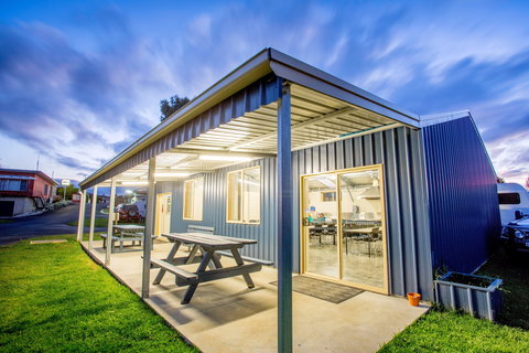BIG4 Ulverstone Holiday Park - Accommodation Coffs Harbour 2