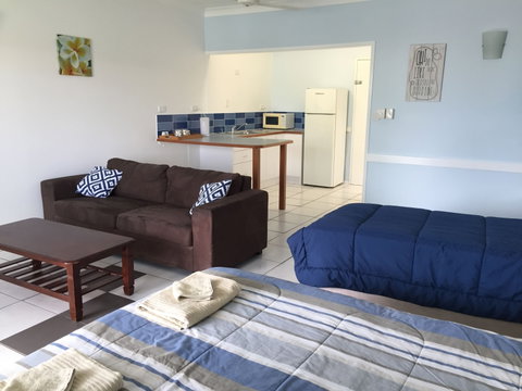 Cardwell Beachfront Motel - Accommodation Coffs Harbour 2