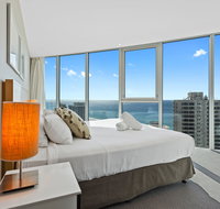 Holiday Holiday - H Residences Surfers Paradise - Accommodation Coffs Harbour