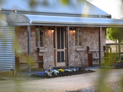 Riverline Cottage - Accommodation Coffs Harbour 0