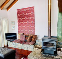 Snowgums on the Lake - Accommodation Coffs Harbour