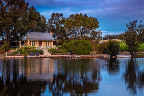 Stonewell Cottages And Vineyards - Accommodation Coffs Harbour 0