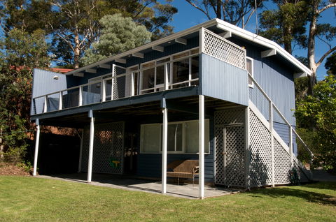 Tallwood Beach House - Accommodation Coffs Harbour 2