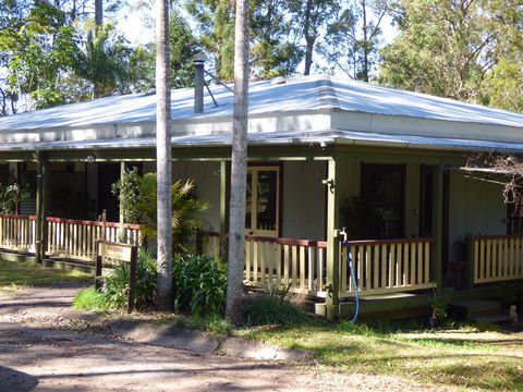 Tom And Sues Place - Accommodation Coffs Harbour 0