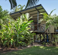 Villa Frangipani - Accommodation Coffs Harbour