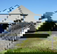 Angler's Arms and Fisherman's Cottage - Accommodation Coffs Harbour