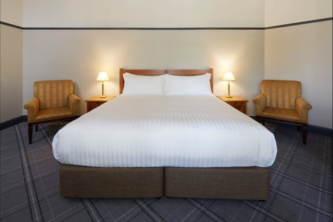 Brassey Hotel - Accommodation Coffs Harbour 2