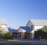Dolphin Shores - Accommodation Coffs Harbour