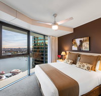 Oaks Brisbane on Felix Suites - Accommodation Coffs Harbour