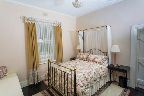 Red Gum Retreat - Accommodation Coffs Harbour 2