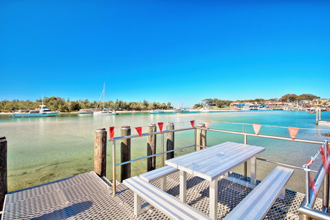 The Porthole Of Huskisson - Accommodation Coffs Harbour 0