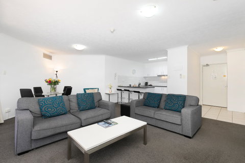 The Astor Apartments - Accommodation Coffs Harbour 2