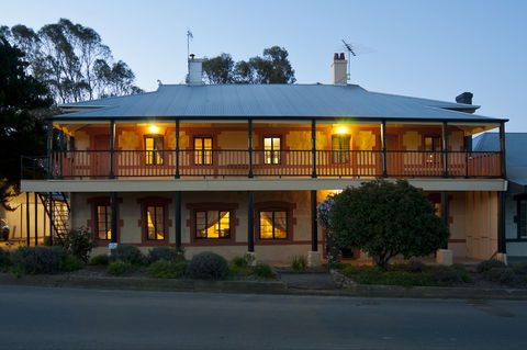 The Coffee Palace - Accommodation Coffs Harbour 0