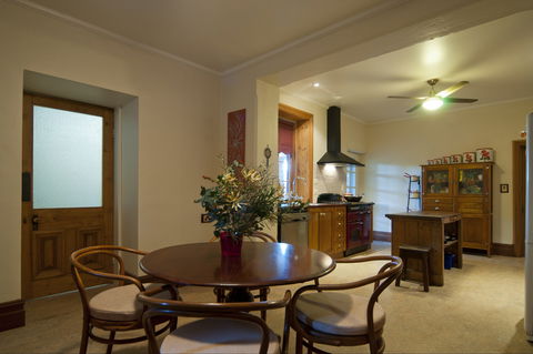 The Coffee Palace - Accommodation Coffs Harbour 1