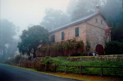 Tizzana Winery Bed And Breakfast - Accommodation Coffs Harbour 0