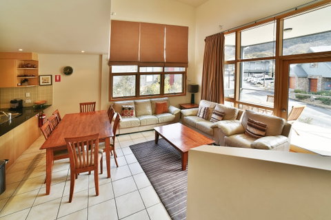 Tomarlin Views 1 - Accommodation Coffs Harbour 0