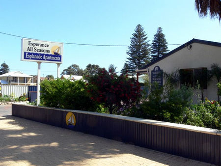 Esperance All Seasons Esplanade Apartments - Accommodation Coffs Harbour 1